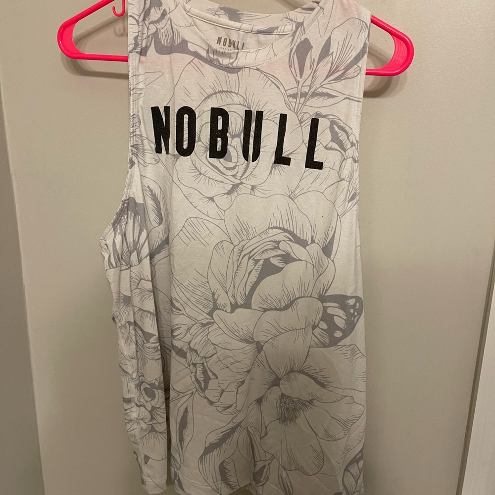 White Nobull tank